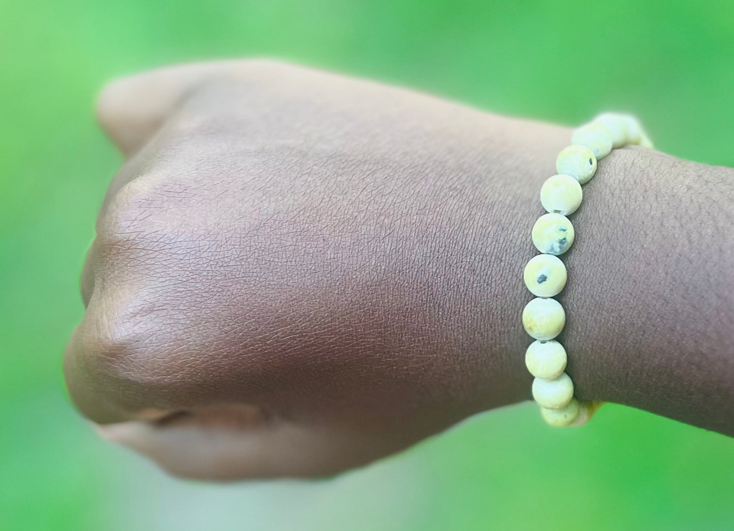 π Yellow Turquoise Bracelet- 8 mm beads (Approximately 6.6β Length)